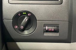 valkoinen Volkswagen Transporter 2014 kuva 16.