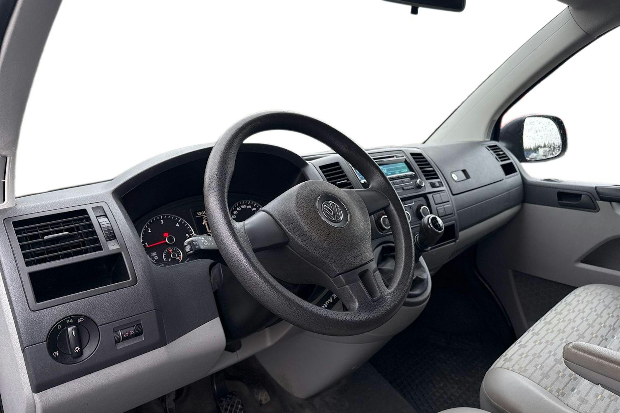 Sininen Volkswagen TRANSPORTER 2013 kuva 6.