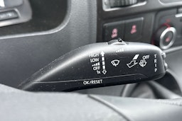 Sininen Volkswagen TRANSPORTER 2013 kuva 12.