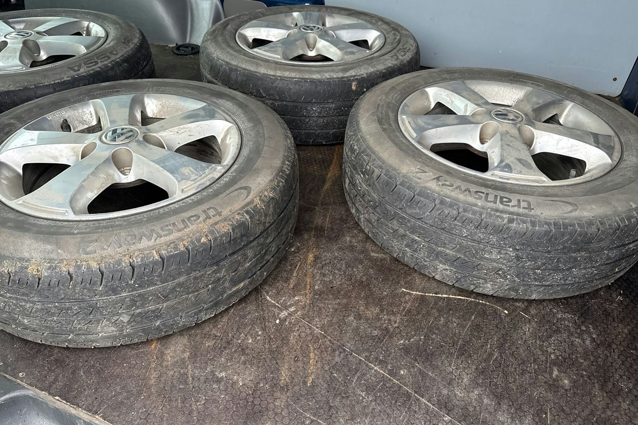 Sininen Volkswagen TRANSPORTER 2013 kuva 20.