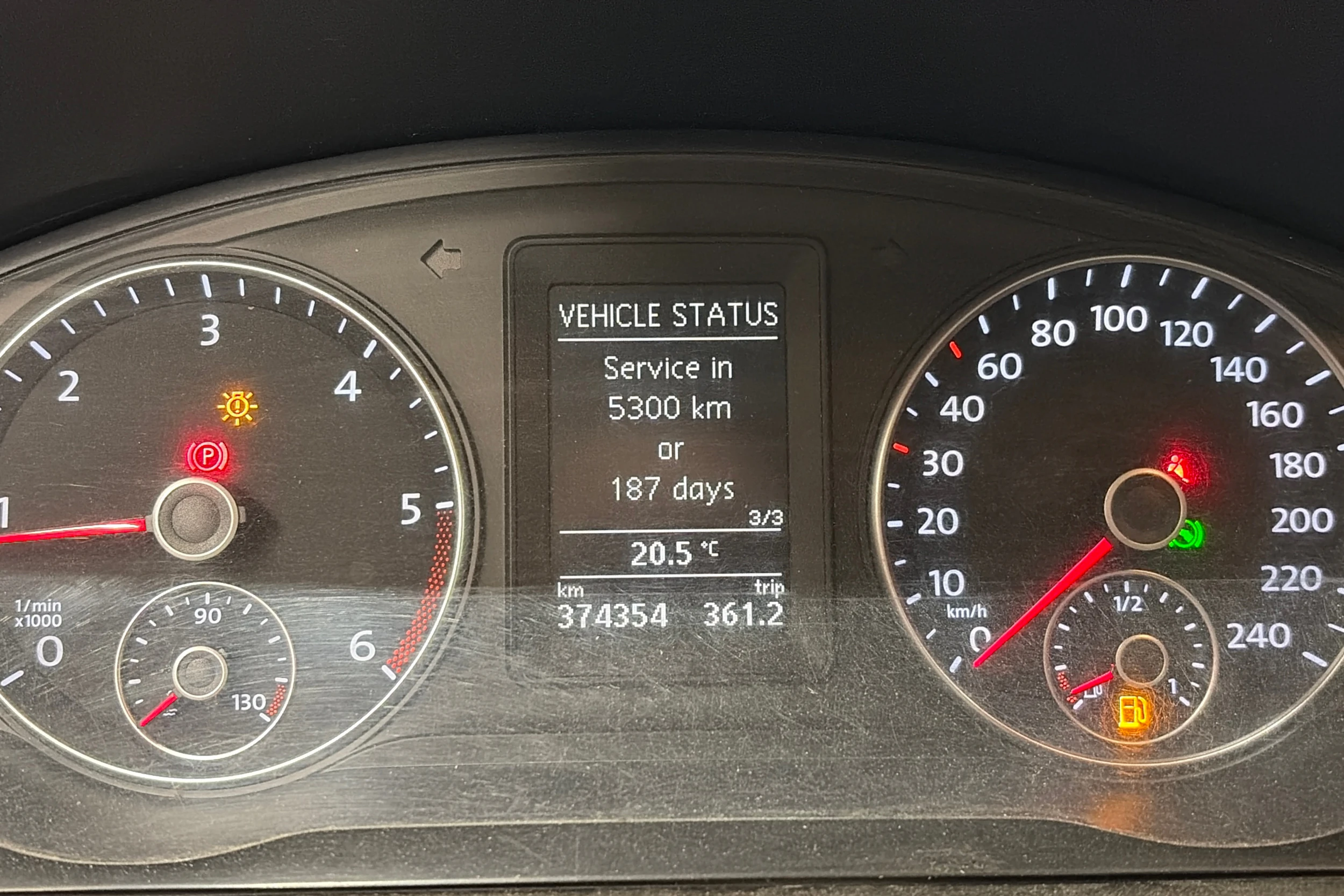 valkoinen Volkswagen Transporter 2013 kuva 27.