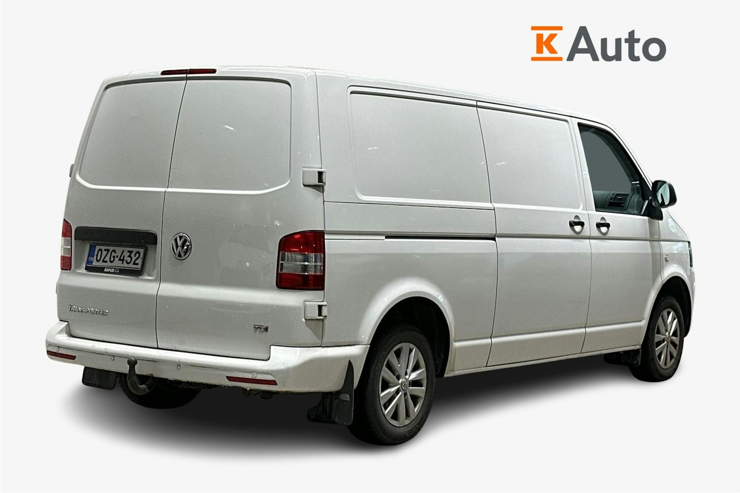valkoinen Volkswagen Transporter 2013 kuva 2.