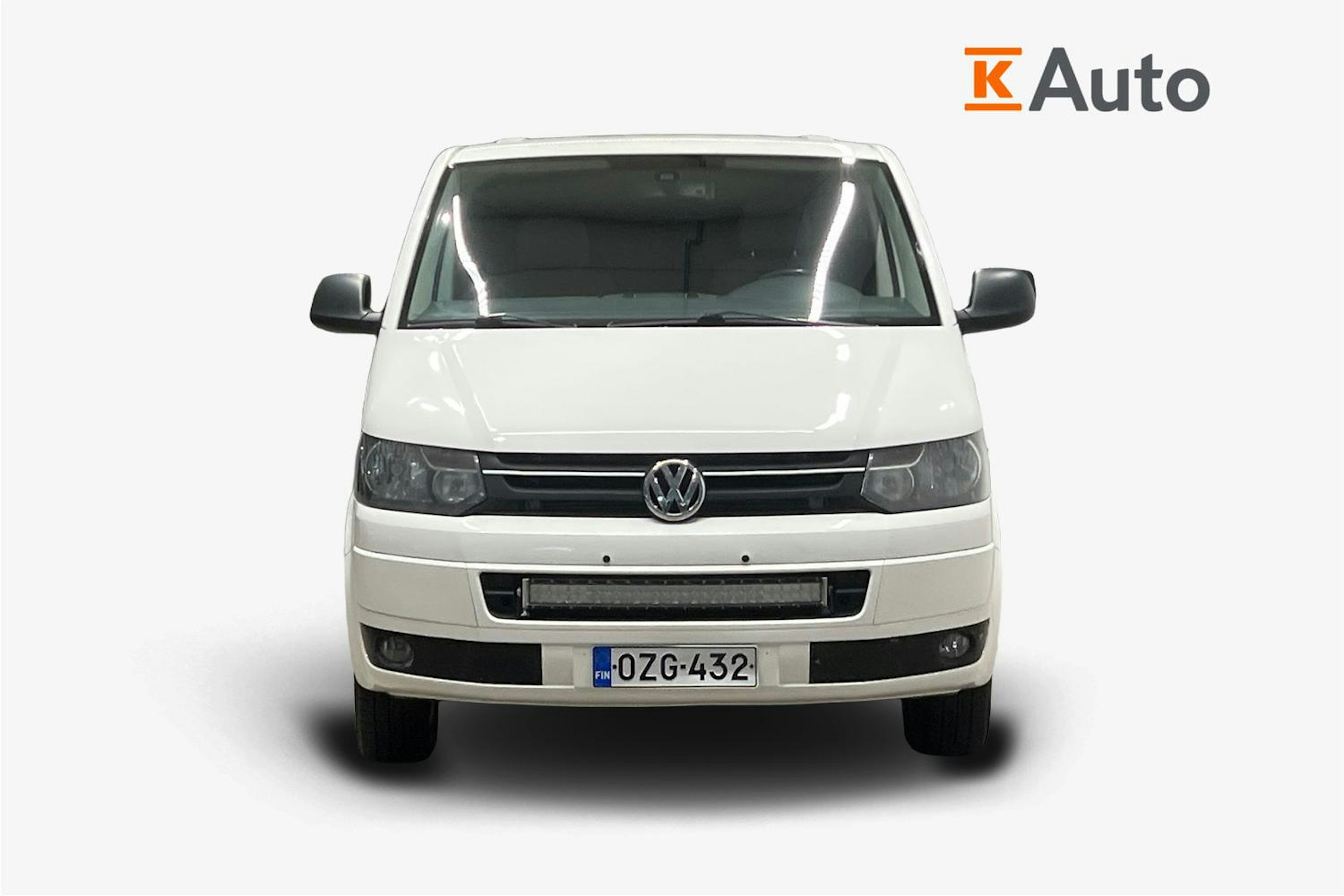 valkoinen Volkswagen Transporter 2013 kuva 5.