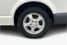 valkoinen Volkswagen Transporter 2013 kuva 9.