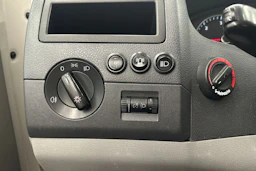 valkoinen Volkswagen Transporter 2013 kuva 13.