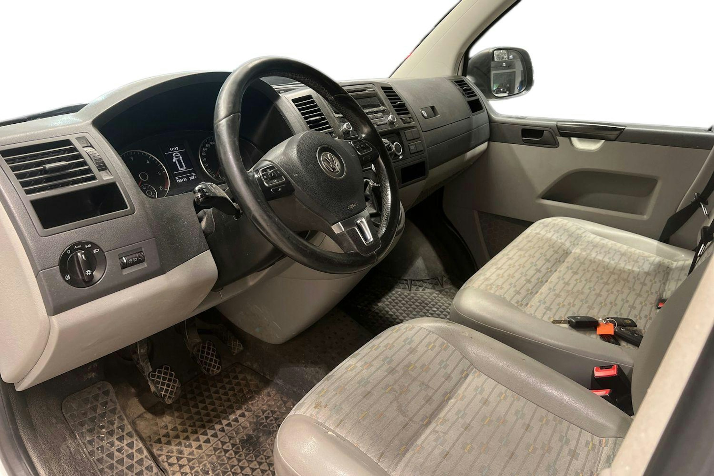 Valkoinen Volkswagen TRANSPORTER 2013 kuva 7.