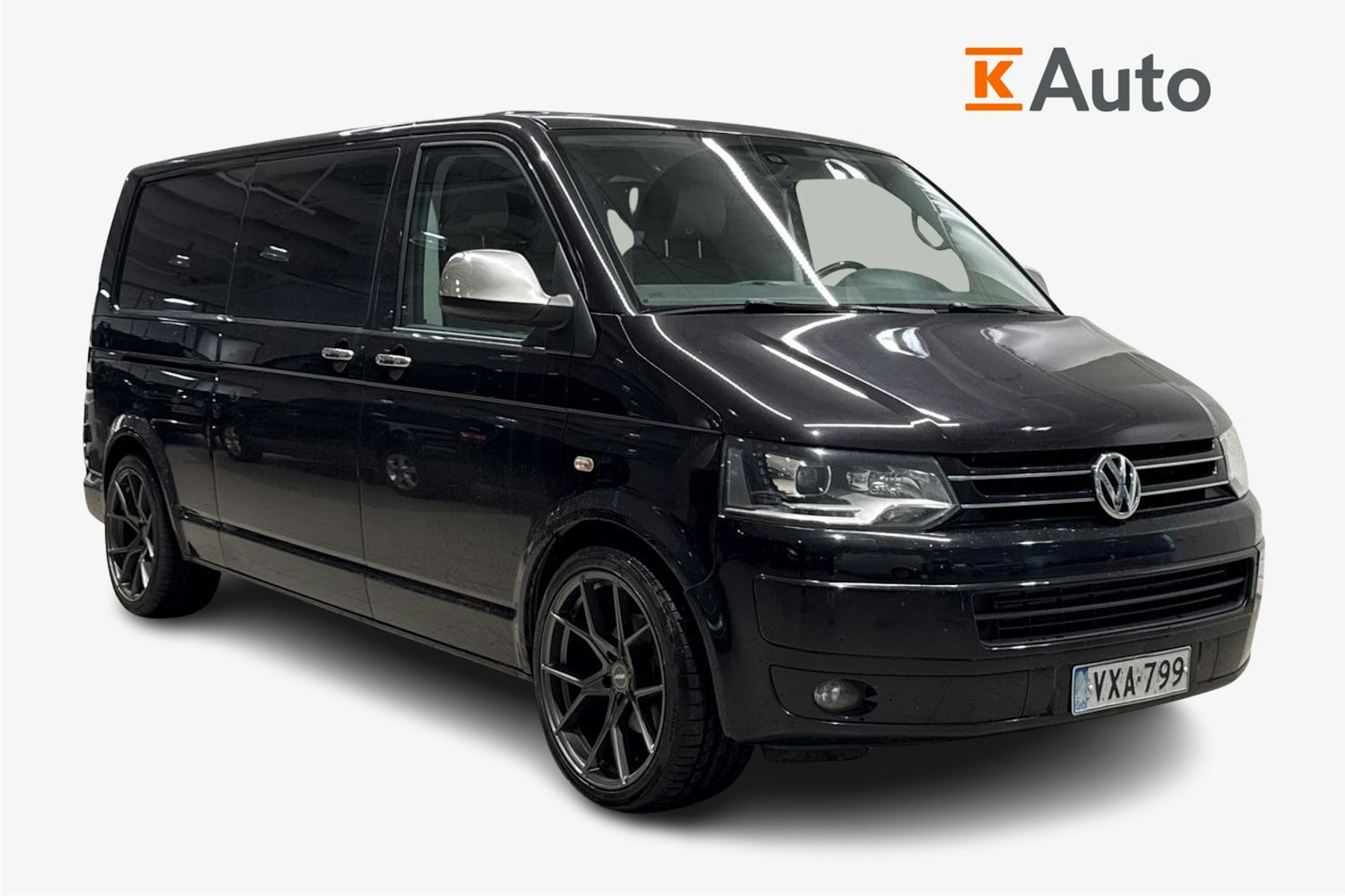 musta Volkswagen Transporter 2013 kuva 1.