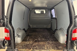 Violetti Volkswagen Transporter 2014 kuva 18.