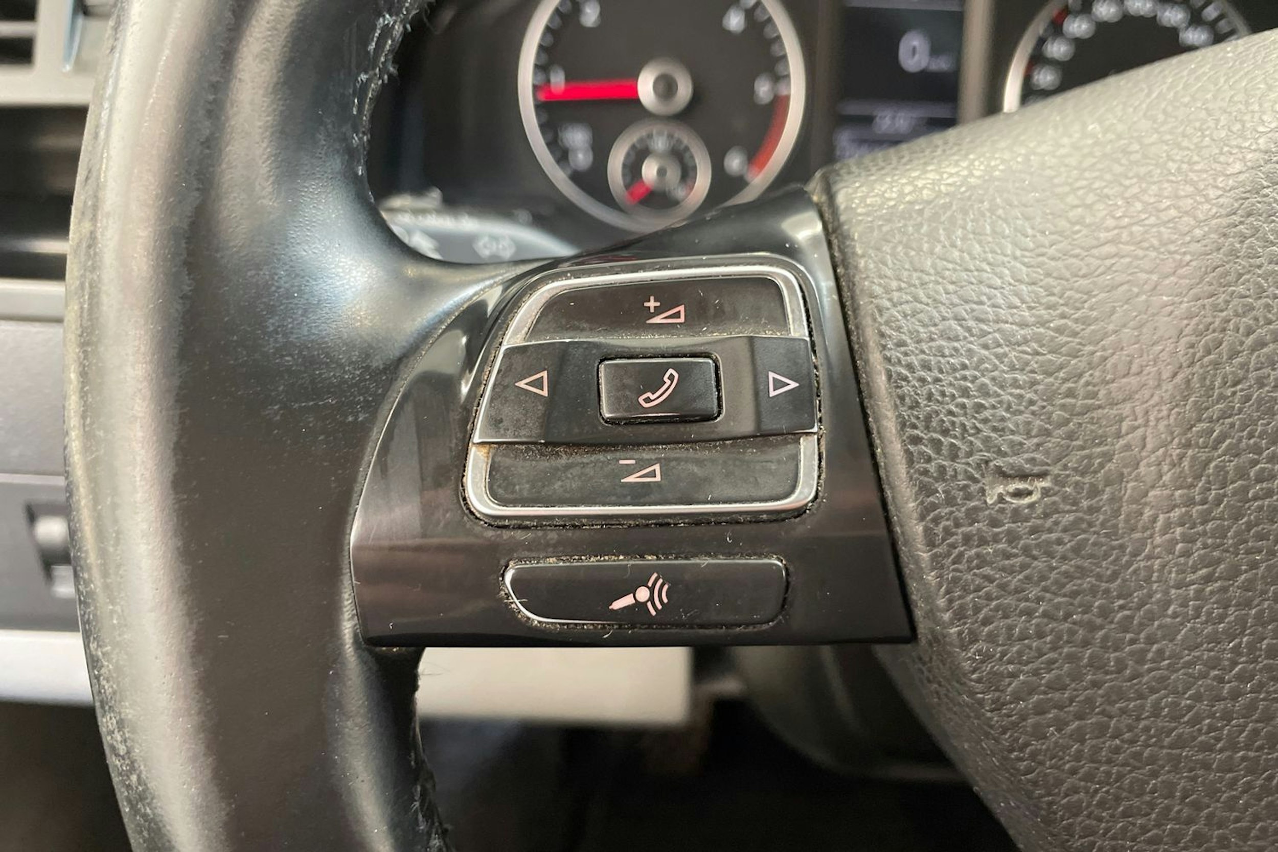 sininen Volkswagen Transporter 2014 kuva 18.