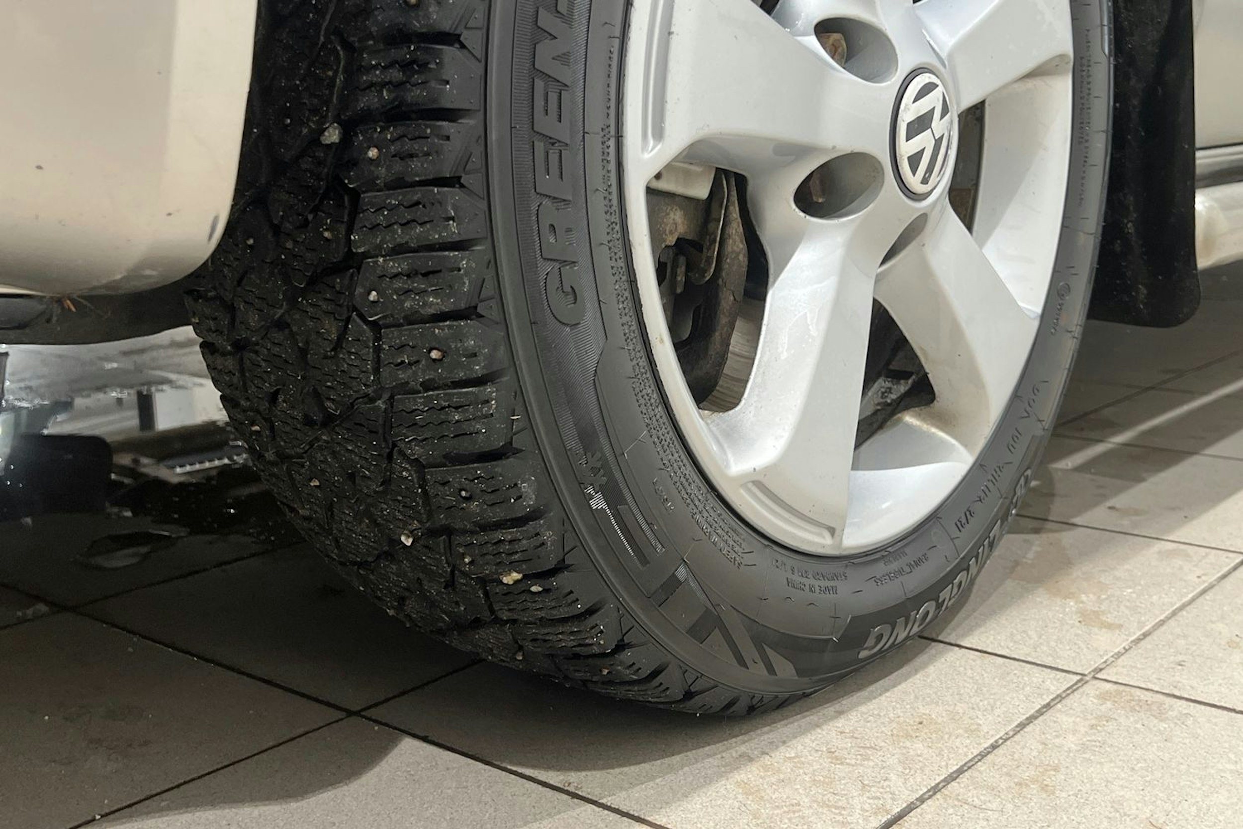 ruskea (beige) Volkswagen Transporter 2014 kuva 21.