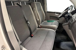 valkoinen Volkswagen Transporter 2014 kuva 8.