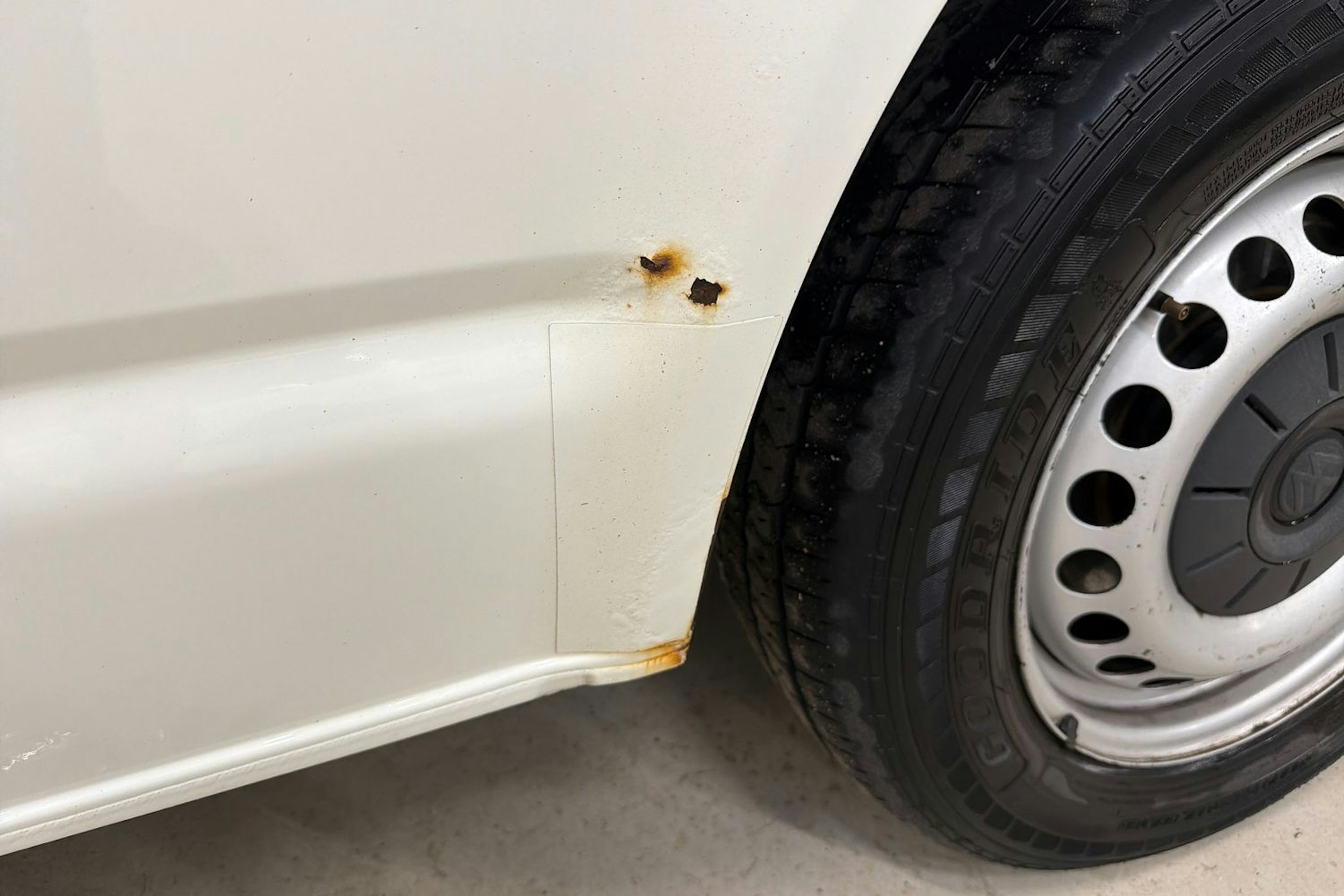 valkoinen Volkswagen Transporter 2014 kuva 19.