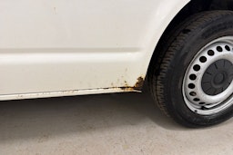 valkoinen Volkswagen Transporter 2014 kuva 25.