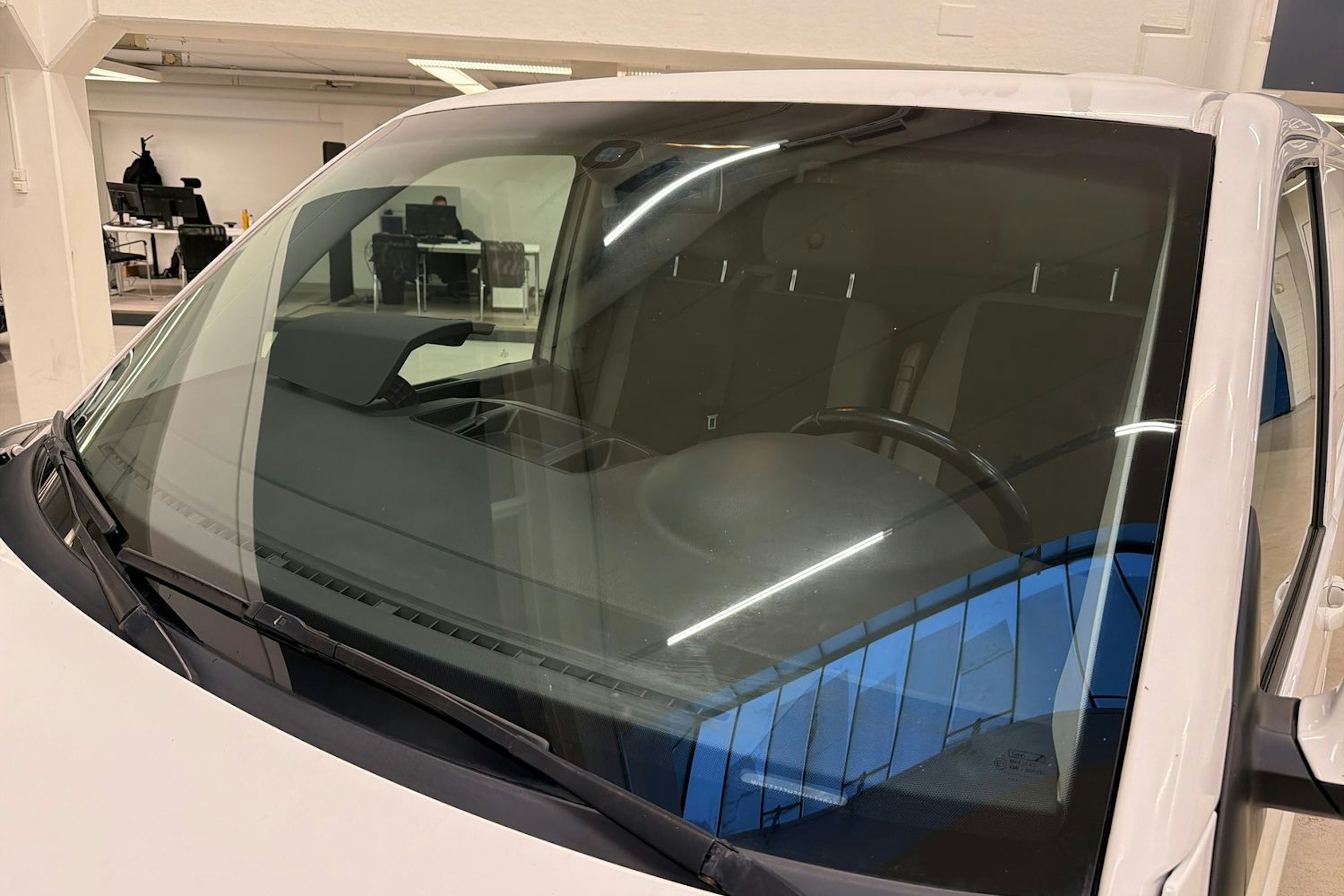 valkoinen Volkswagen Transporter 2014 kuva 28.