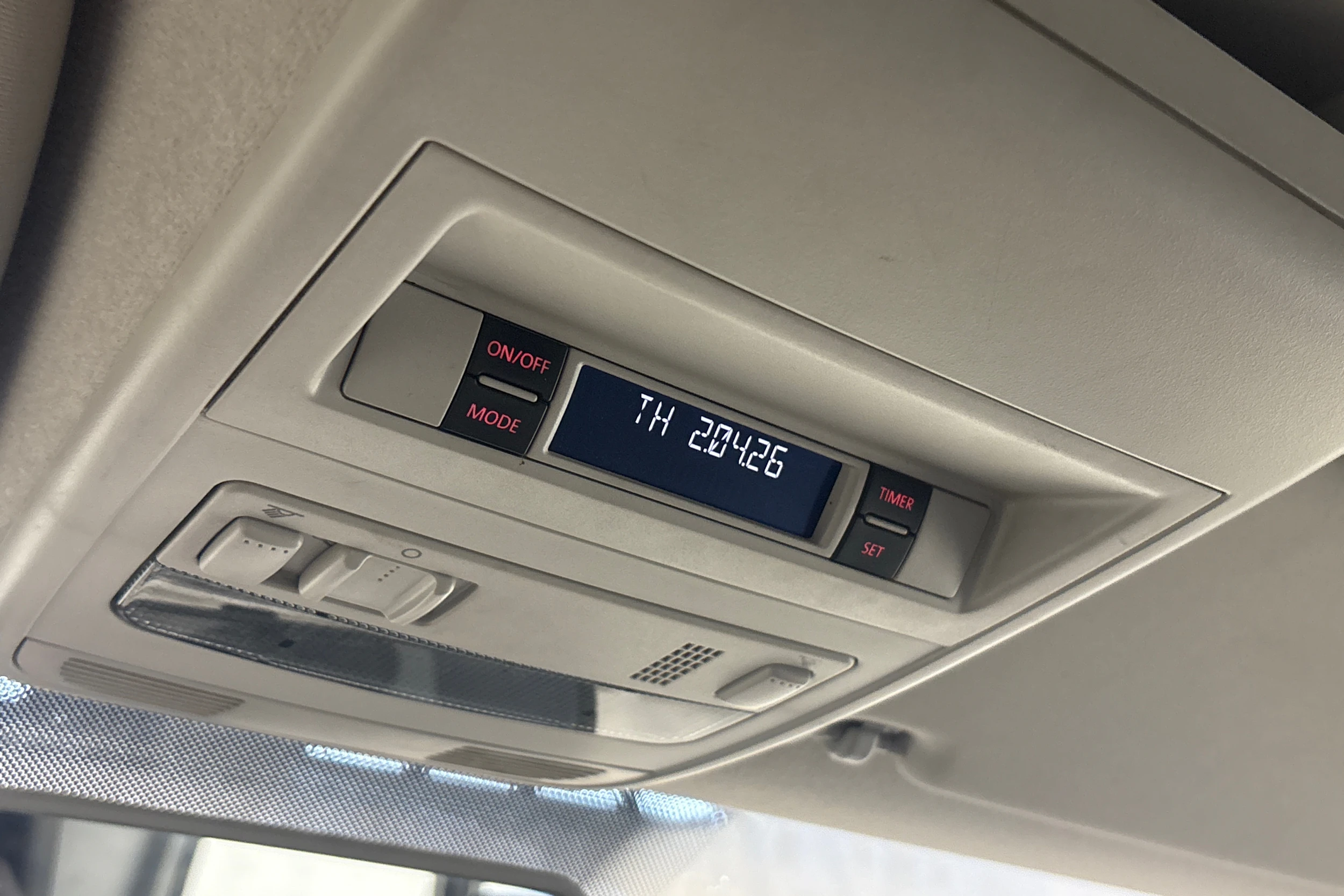 valkoinen Volkswagen Transporter 2014 kuva 13.