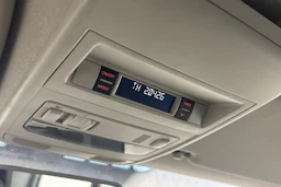 valkoinen Volkswagen Transporter 2014 kuva 13.