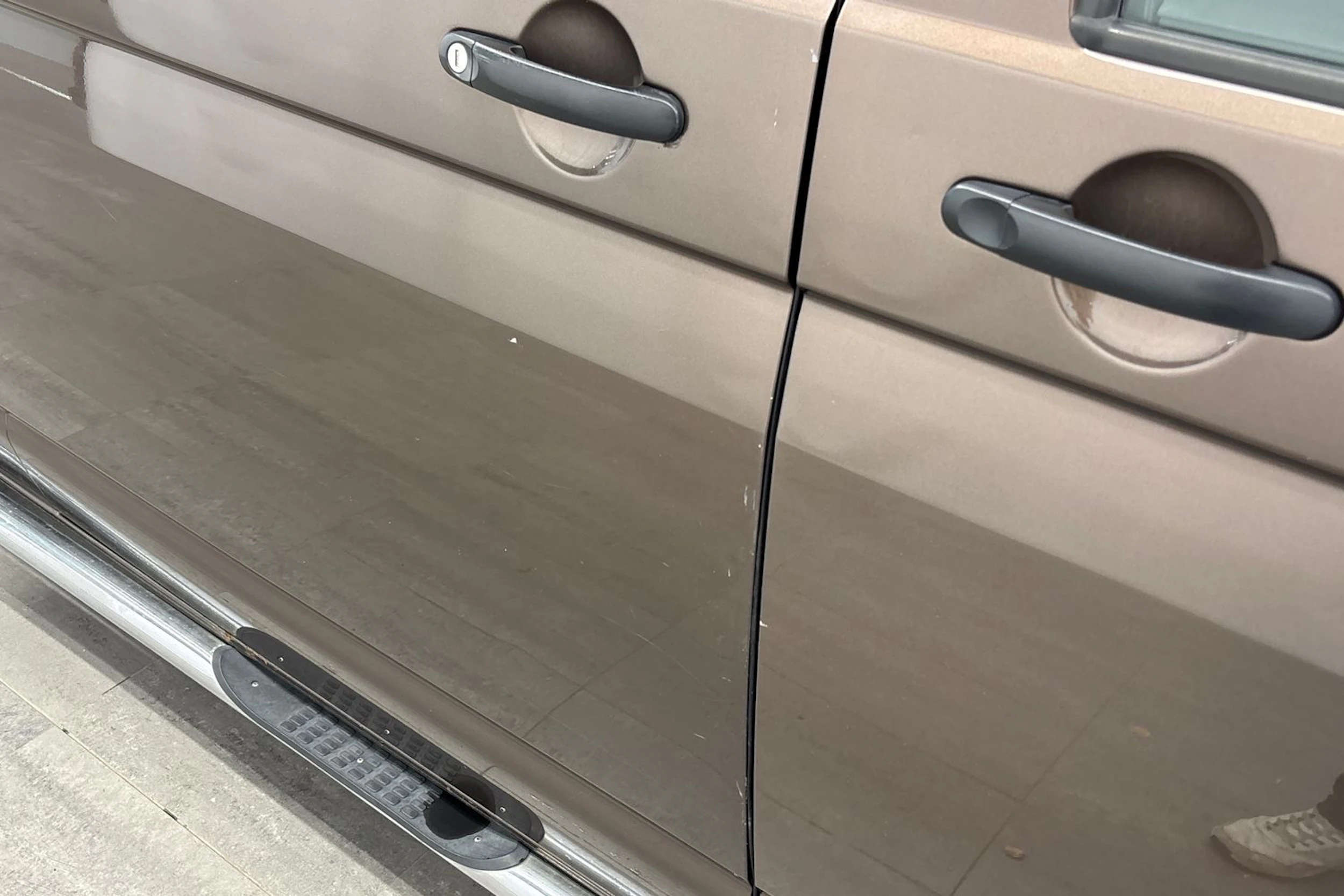ruskea (beige) Volkswagen Transporter 2014 kuva 30.