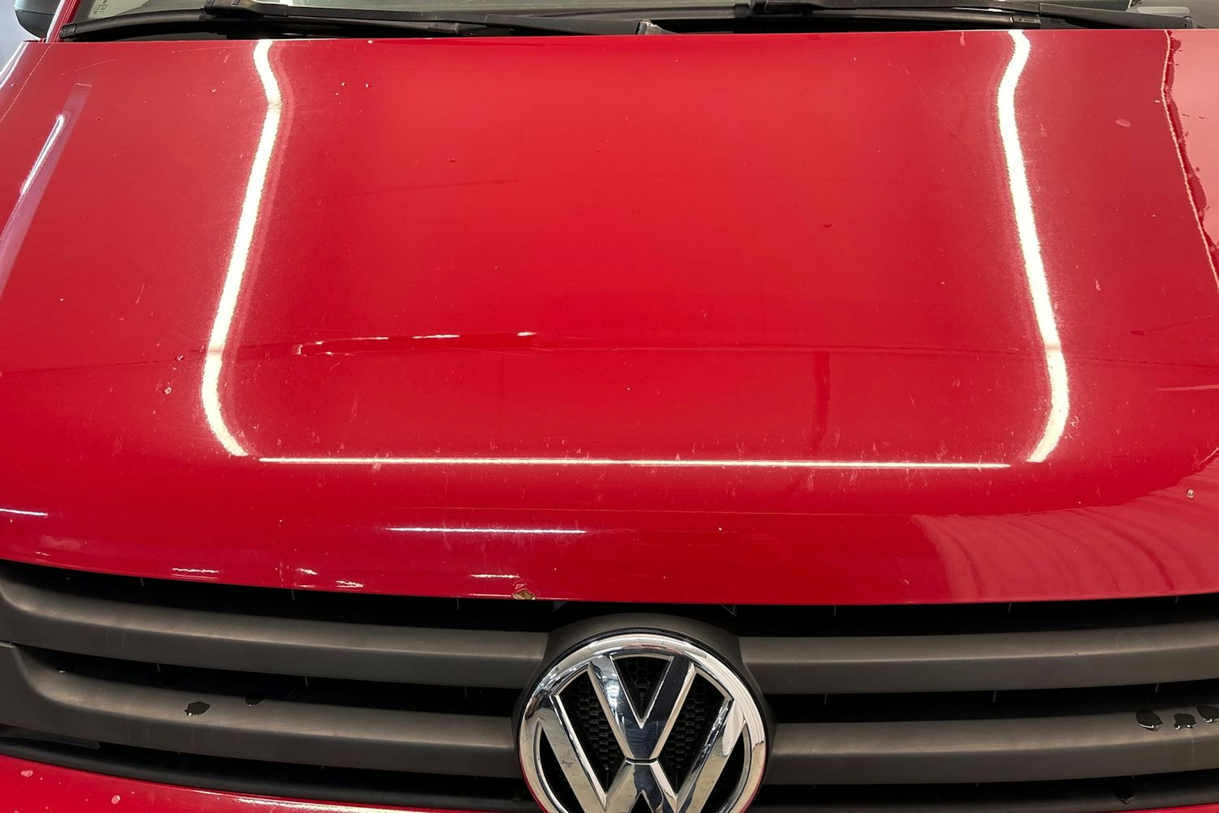 Punainen Volkswagen TRANSPORTER 2014 kuva 19.