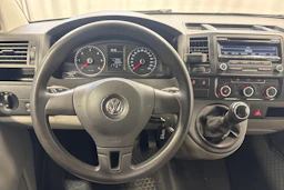 valkoinen Volkswagen Transporter 2014 kuva 10.