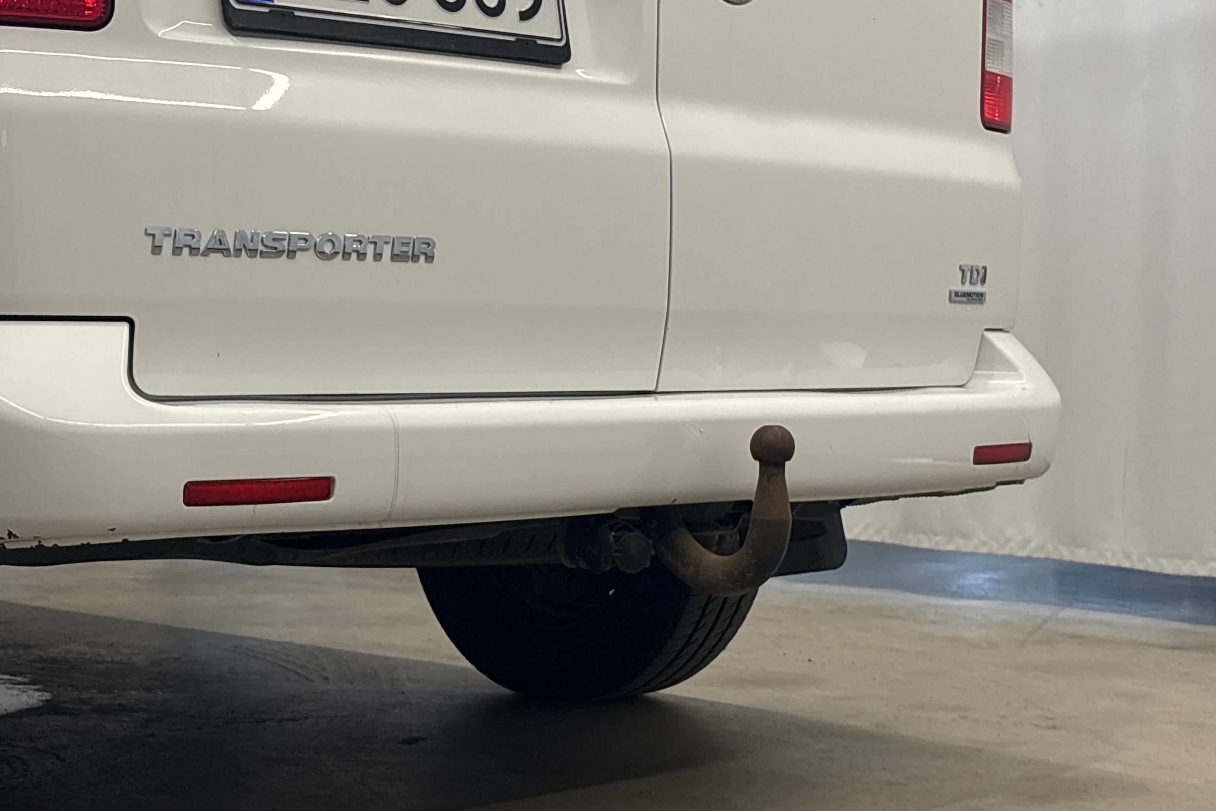 valkoinen Volkswagen Transporter 2014 kuva 22.