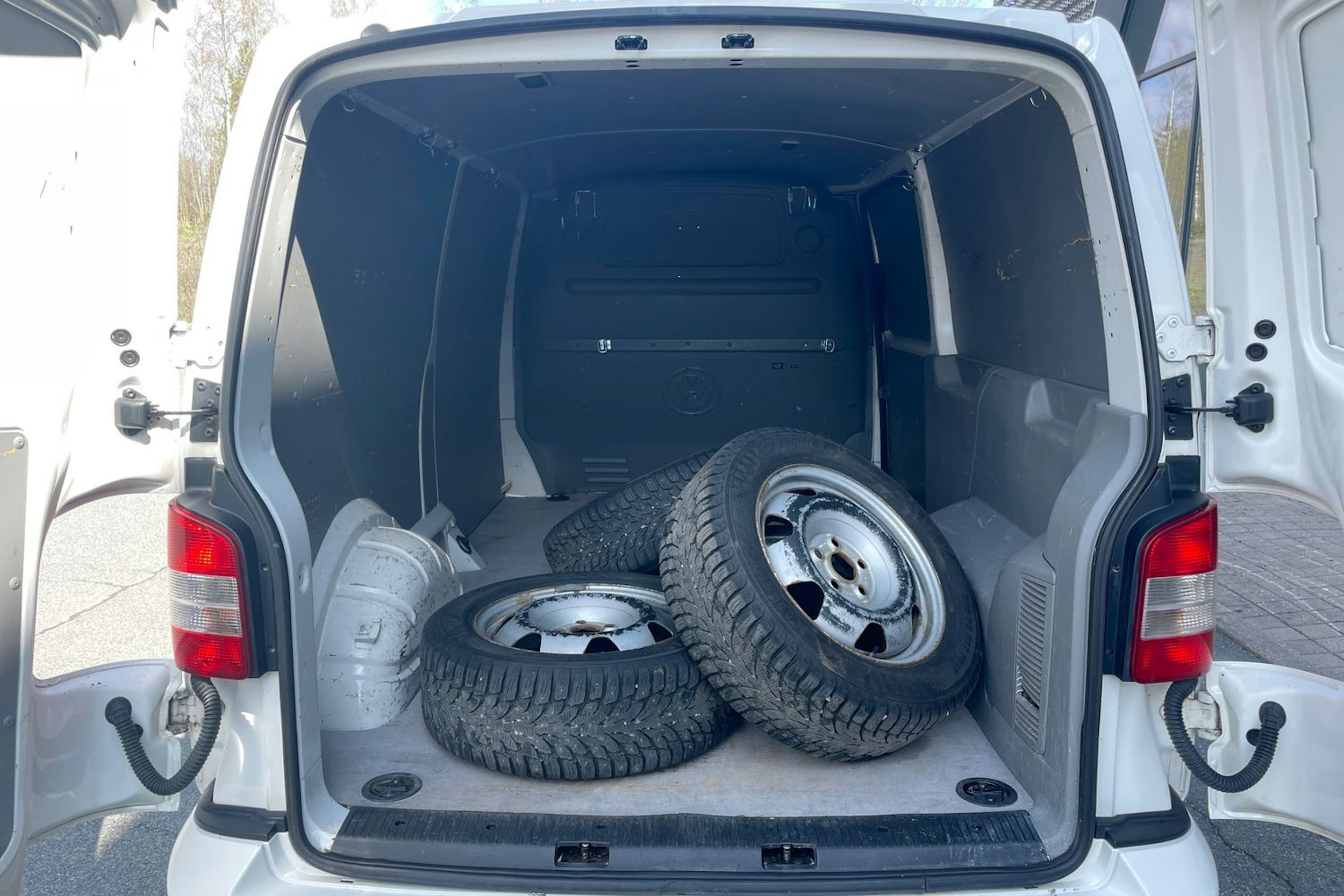 Valkoinen Volkswagen TRANSPORTER 2014 kuva 15.