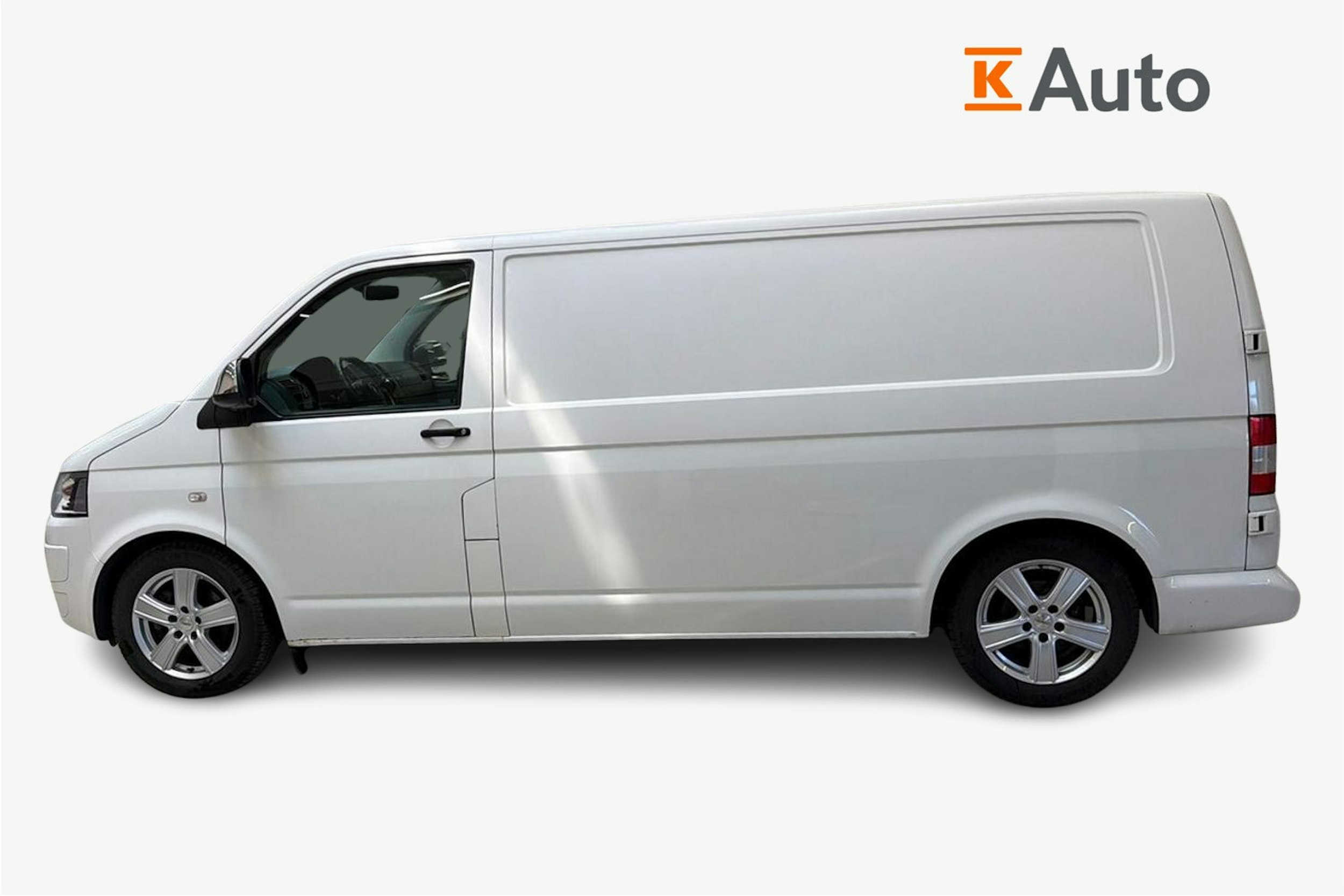 valkoinen Volkswagen Transporter 2014 kuva 6.