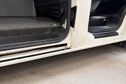 valkoinen Volkswagen Transporter 2014 kuva 24.