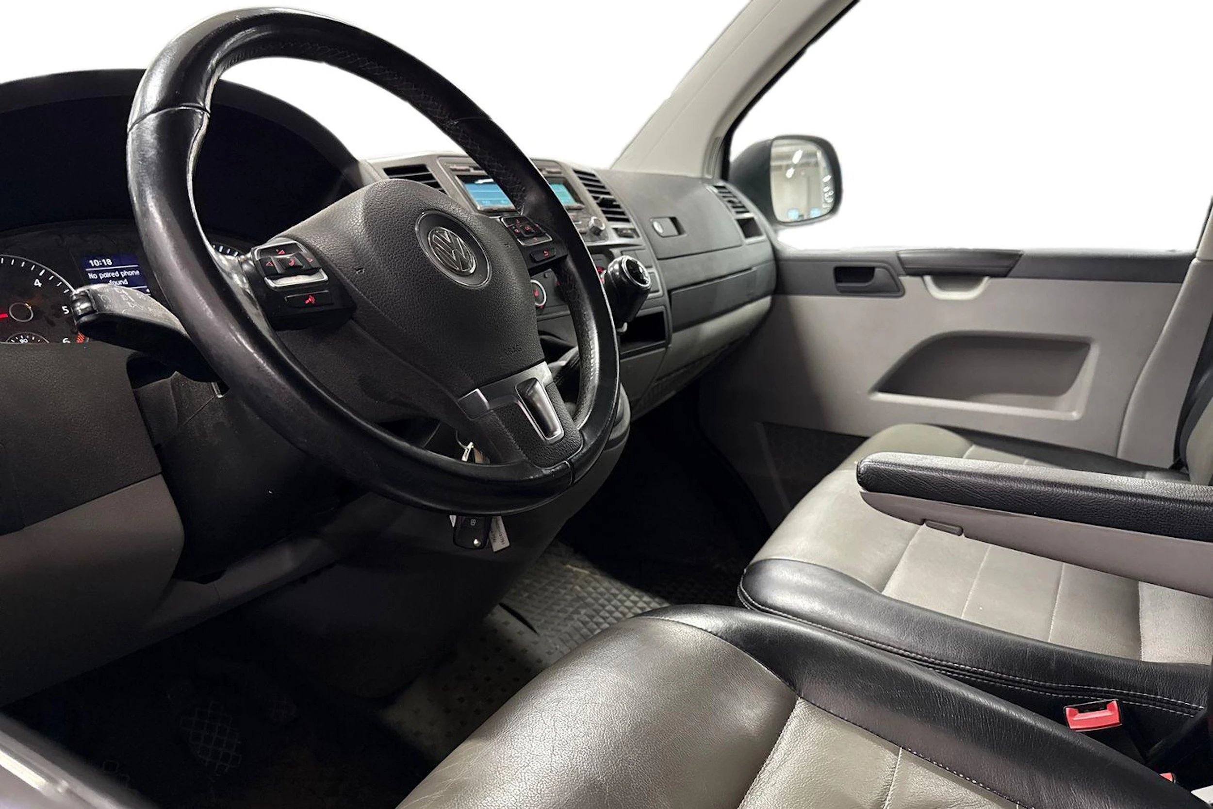 Valkoinen Volkswagen TRANSPORTER 2014 kuva 3.