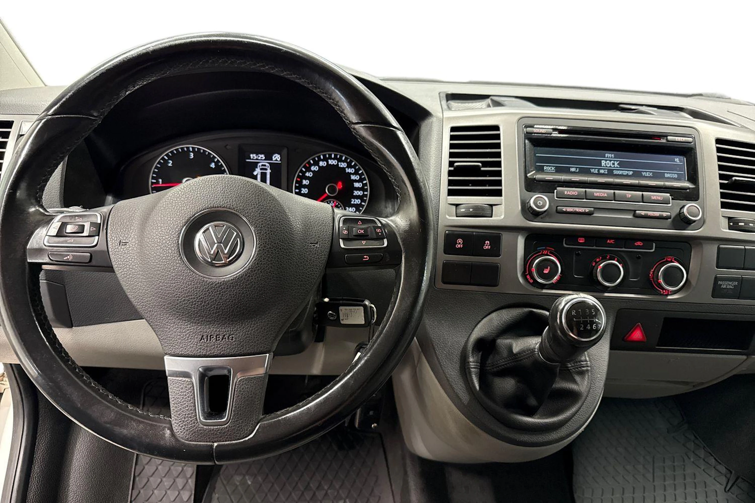 Valkoinen Volkswagen TRANSPORTER 2014 kuva 9.