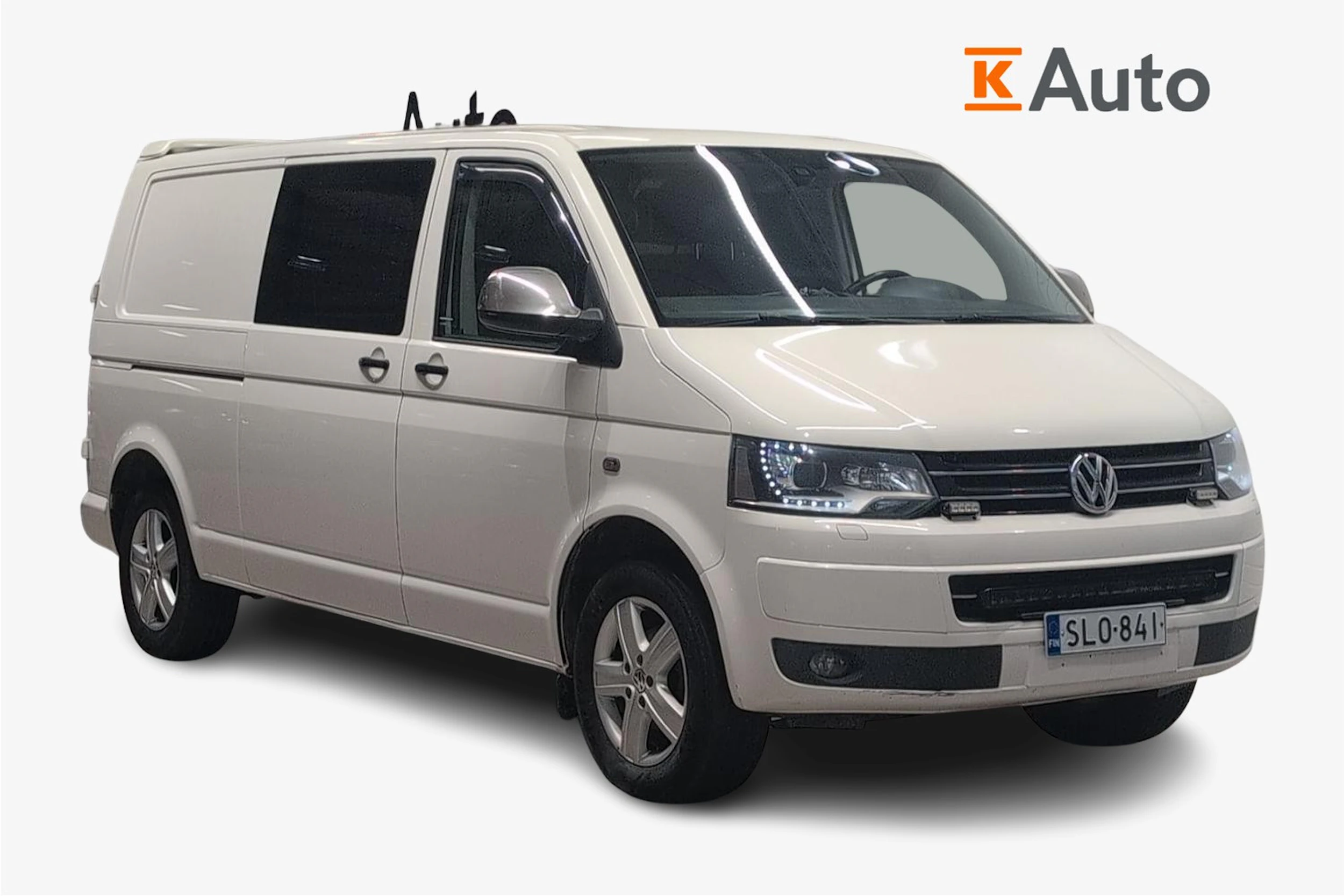 valkoinen Volkswagen Transporter 2014 kuva 1.