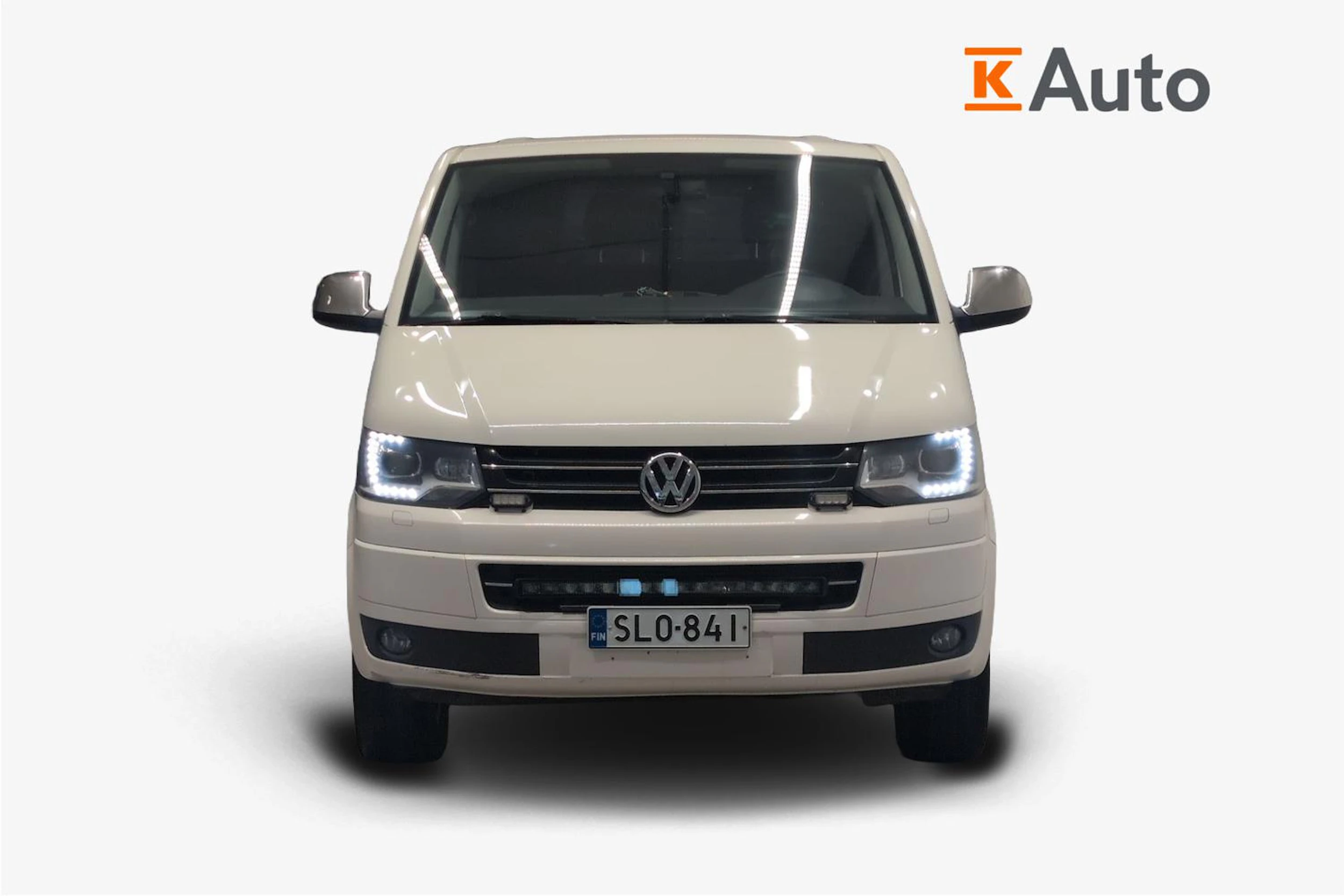 valkoinen Volkswagen Transporter 2014 kuva 5.