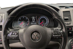 valkoinen Volkswagen Transporter 2014 kuva 11.