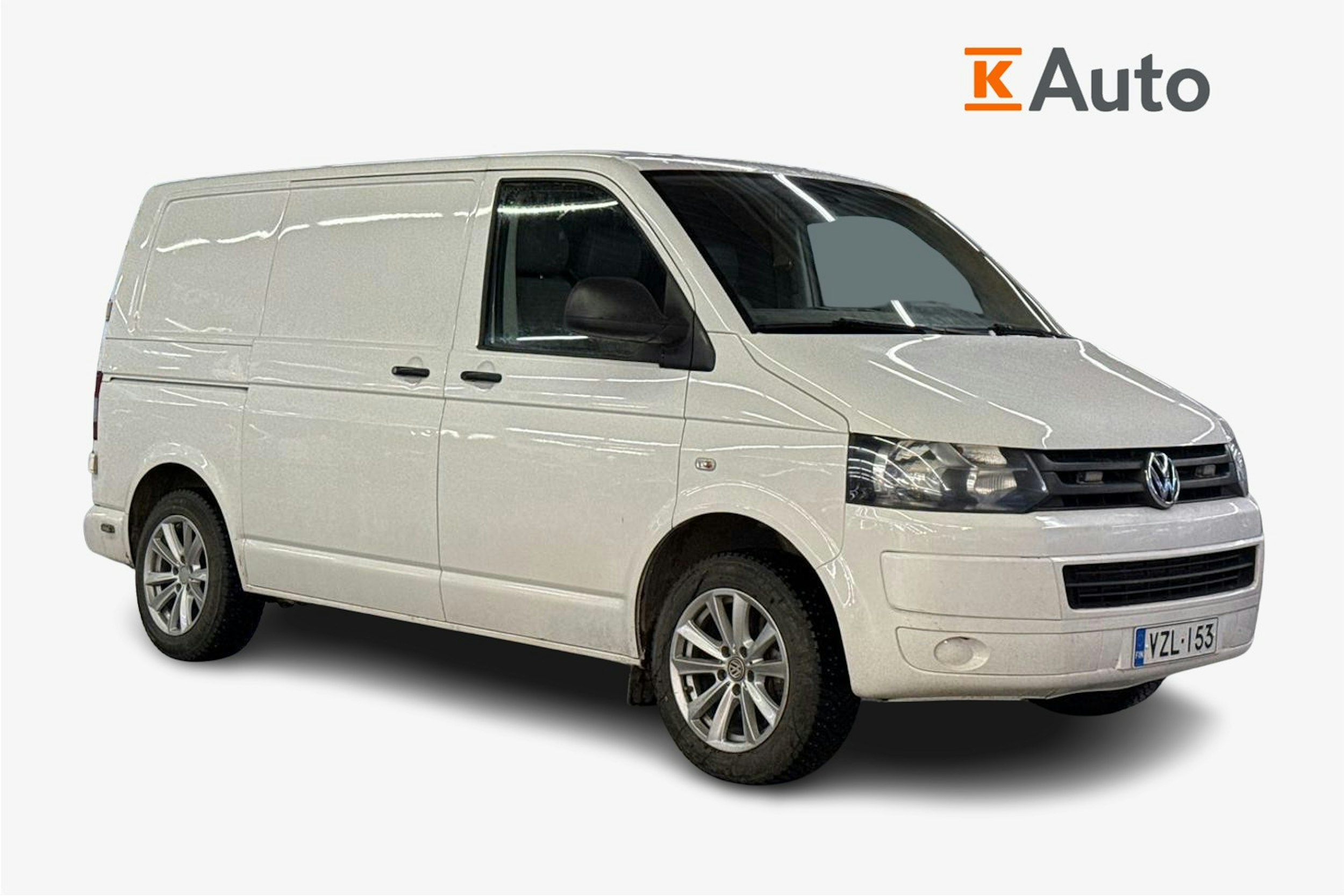 valkoinen Volkswagen Transporter 2014 kuva 2.