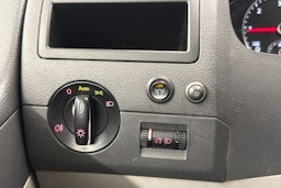 valkoinen Volkswagen Transporter 2014 kuva 18.