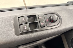 valkoinen Volkswagen Transporter 2014 kuva 19.