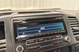 valkoinen Volkswagen Transporter 2014 kuva 21.