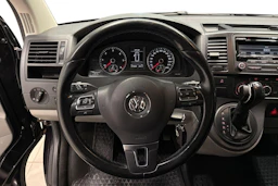 Musta Volkswagen TRANSPORTER 2015 kuva 9.