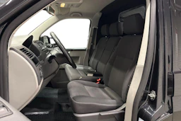 Musta Volkswagen TRANSPORTER 2015 kuva 11.