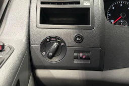 Musta Volkswagen TRANSPORTER 2015 kuva 23.