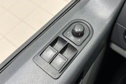 Musta Volkswagen TRANSPORTER 2015 kuva 24.