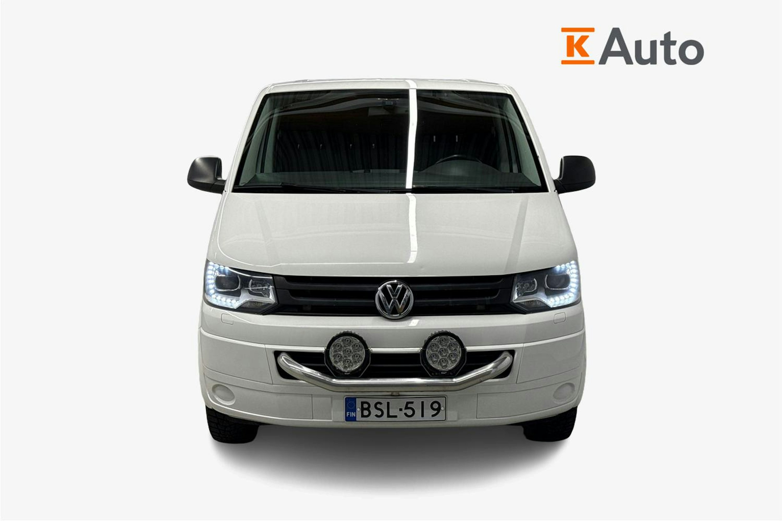 valkoinen Volkswagen Transporter 2015 kuva 5.