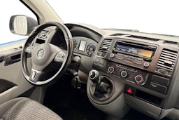 valkoinen Volkswagen Transporter 2015 kuva 11.