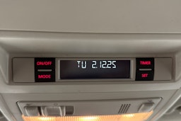 valkoinen Volkswagen Transporter 2015 kuva 22.