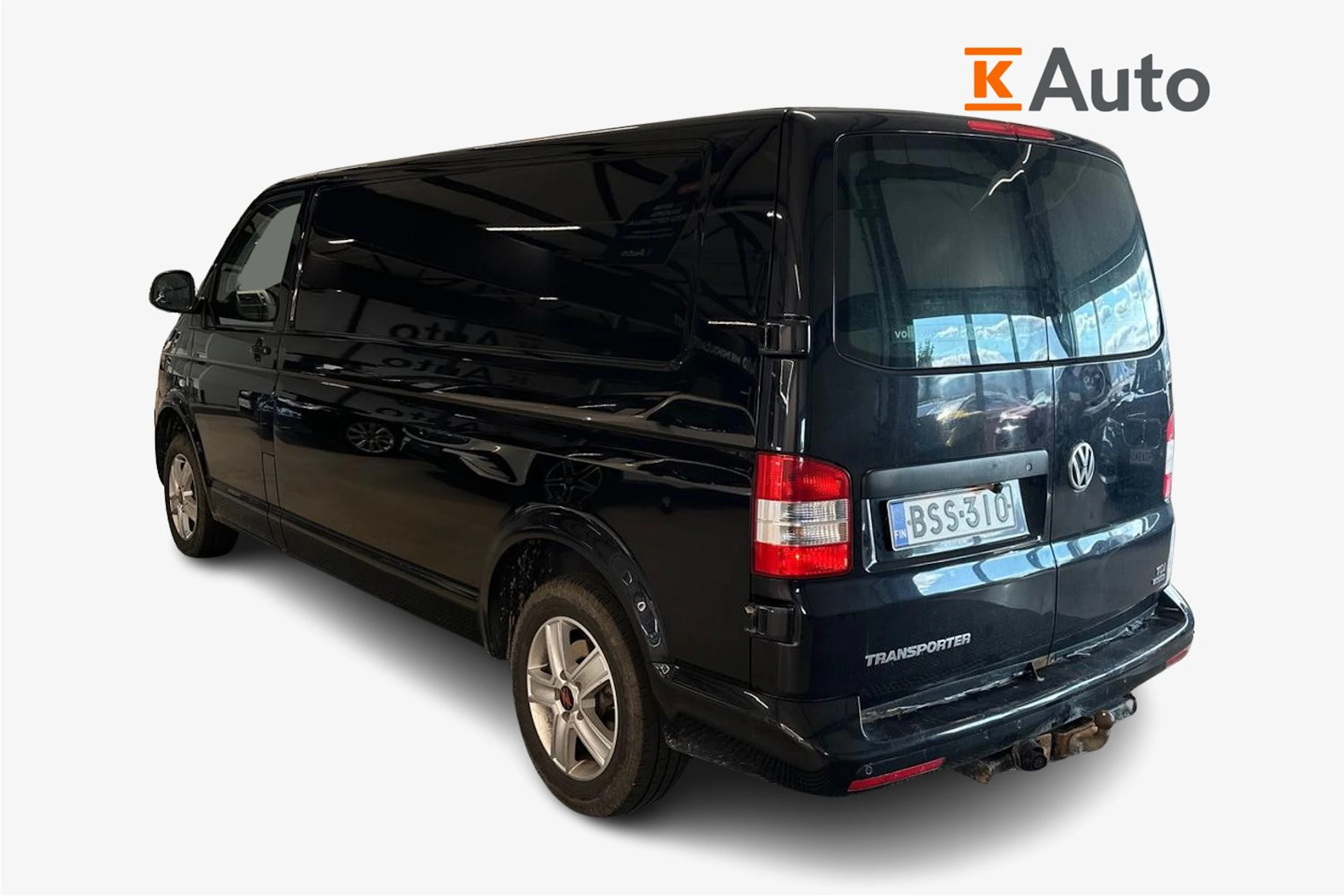 musta Volkswagen Transporter 2015 kuva 2.