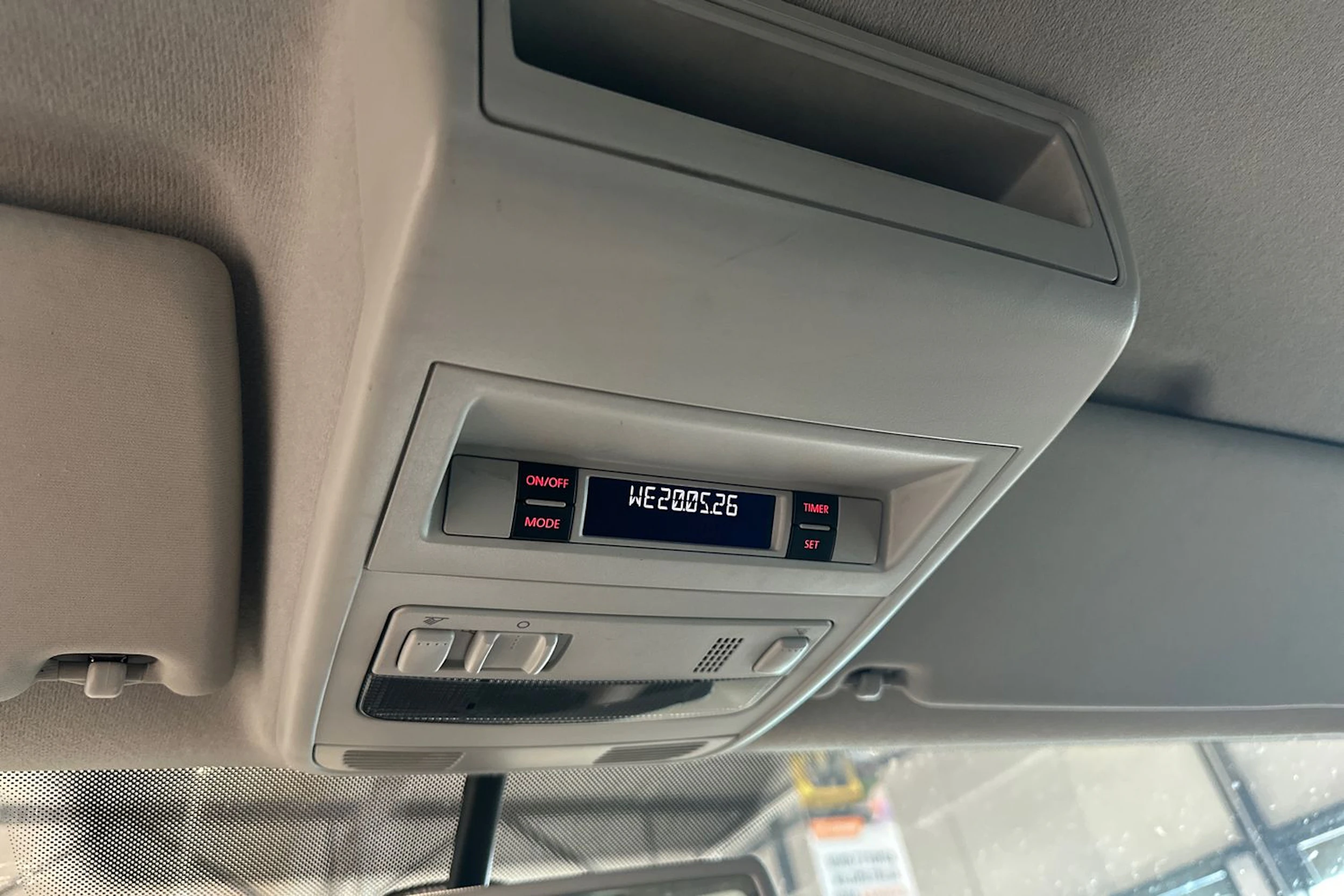 musta Volkswagen Transporter 2015 kuva 5.