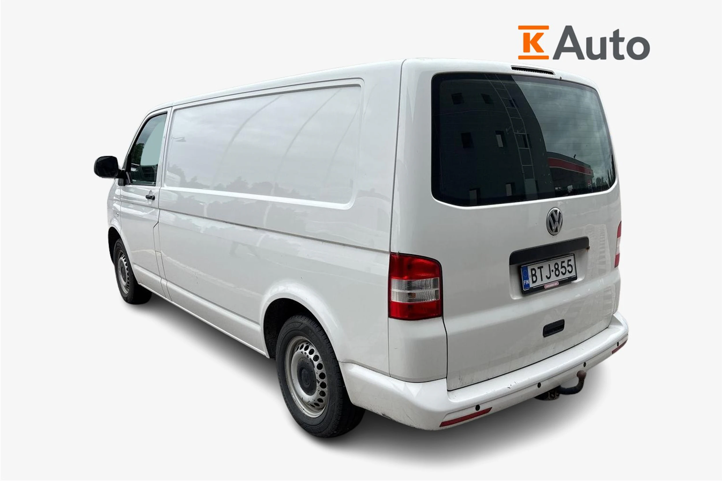 valkoinen Volkswagen Transporter 2015 kuva 2.