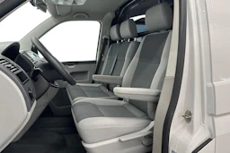 valkoinen Volkswagen Transporter 2015 kuva 8.