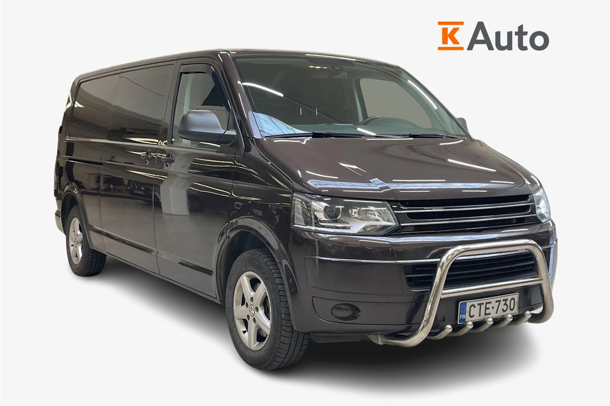 ruskea (beige) Volkswagen Transporter 2015 kuva 1.