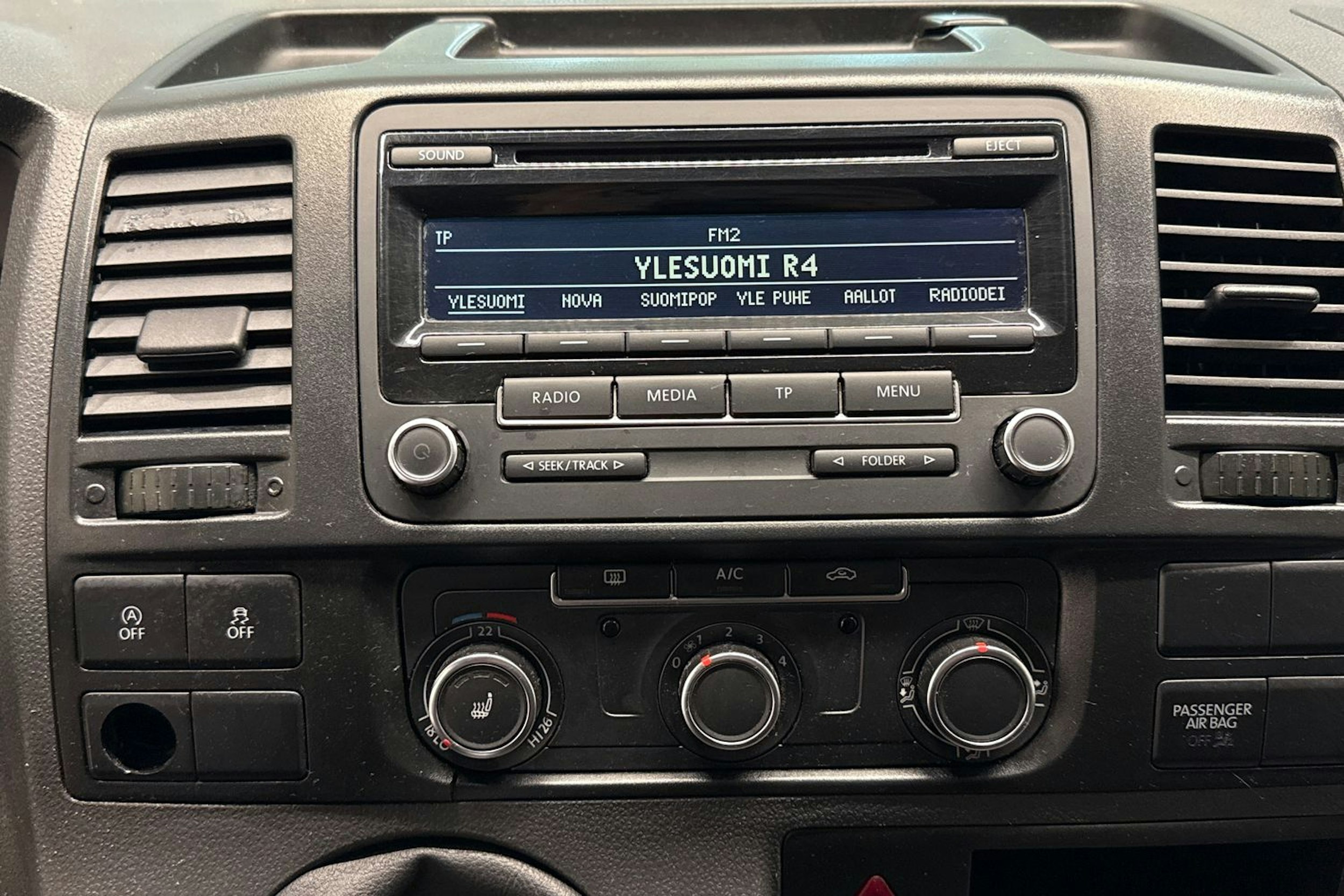Valkoinen Volkswagen TRANSPORTER 2015 kuva 18.
