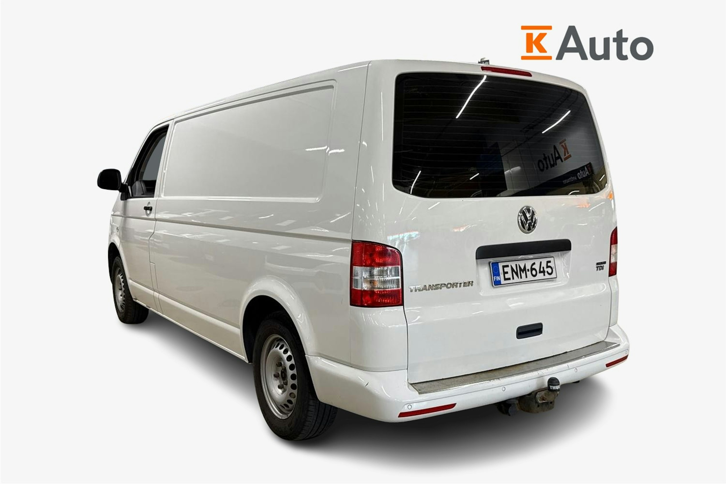 valkoinen Volkswagen Transporter 2015 kuva 2.